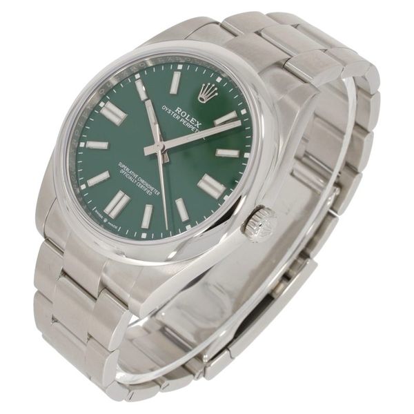 Rolex Oyster Perpetual 124300